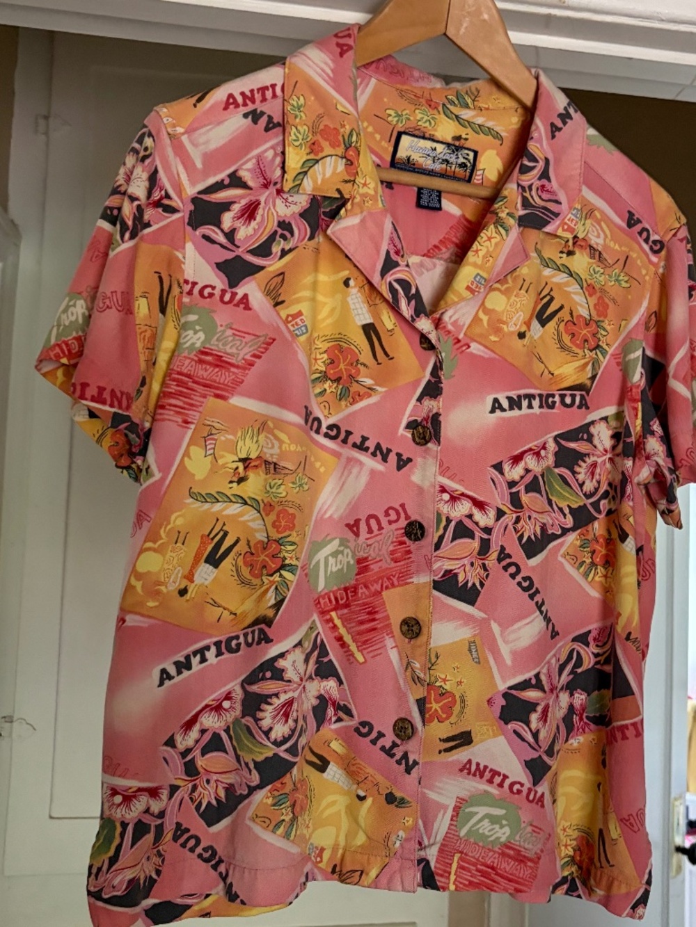 🌴 Havana Jack’s Cafe Tropical Rayon Shirt – Antigua Print 🌺